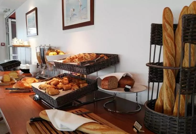 هتل The Originals Boutique, Hôtel Port La Vie