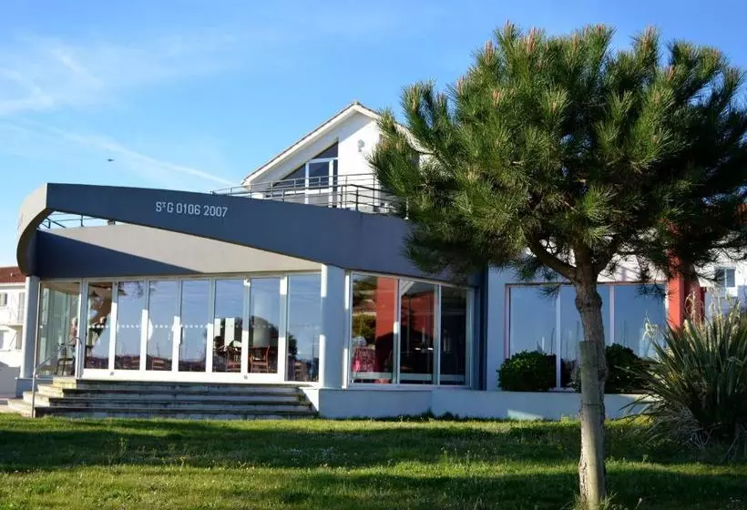 هتل The Originals Boutique, Hôtel Port La Vie
