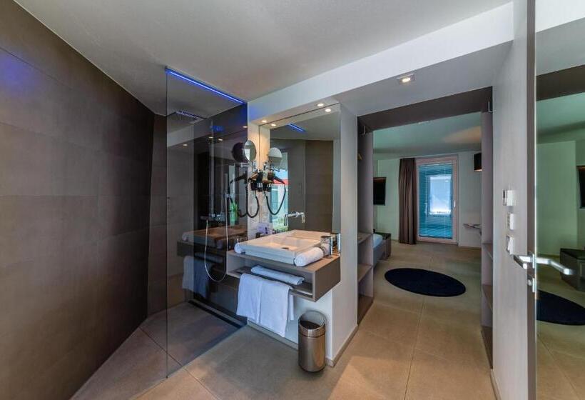 Aquaturm Hotel & Energie