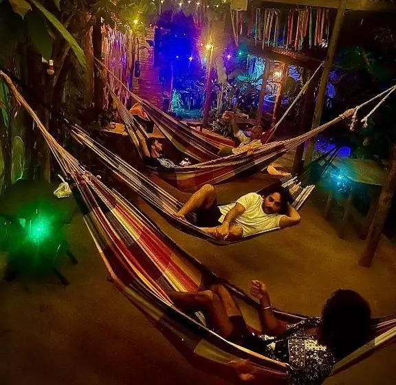 Bananas Hostel