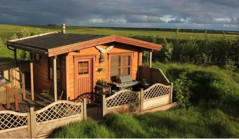تختخواب و صبحانه Alfasteinn Country Home Guesthouse