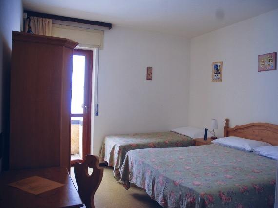 בית מלון כפרי Dolomiti Des Alpes