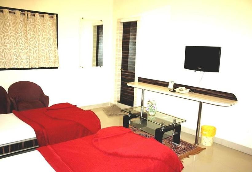 Hotel Excel Executive