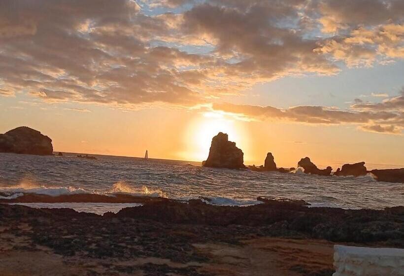 هتل Hostellerie Des Châteaux