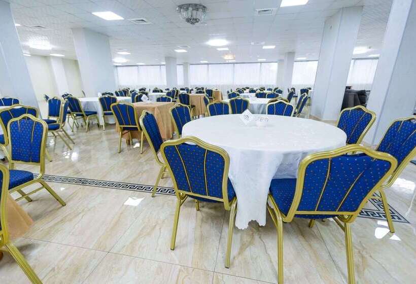 هتل Howard Johnson Ciudad Del Este