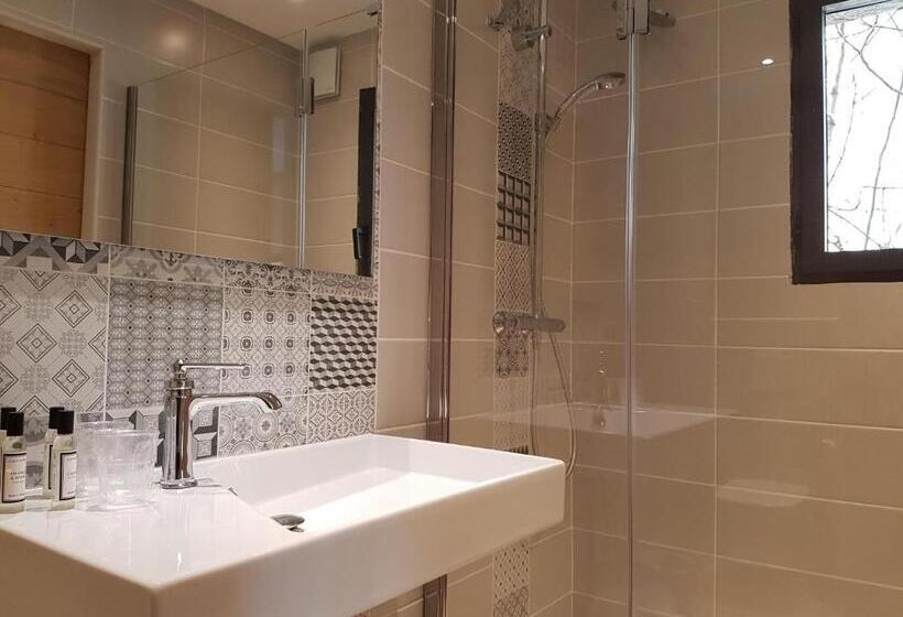 ホテル Hôtel De La Restonica