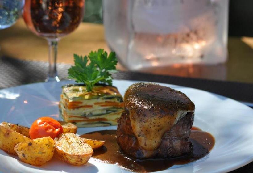 ホテル Hôtel De La Restonica