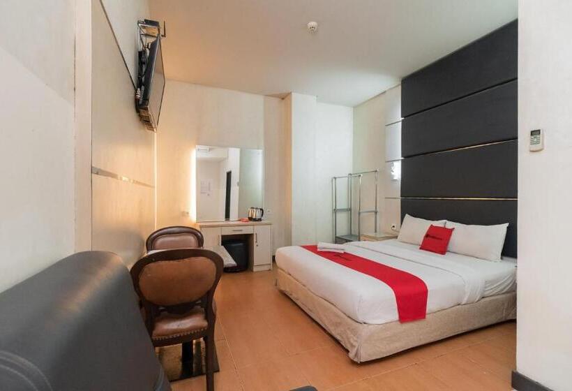 Hotell Reddoorz At Jalan Gunung Sahari