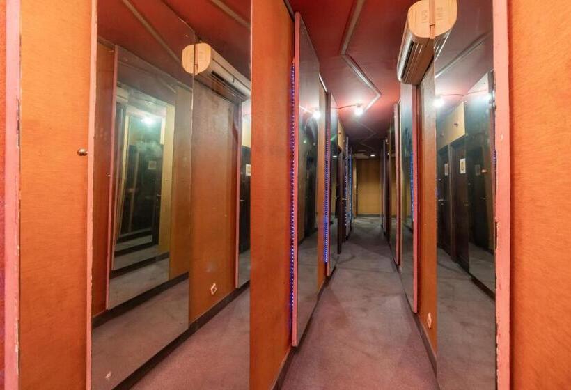 Hotell Reddoorz At Jalan Gunung Sahari