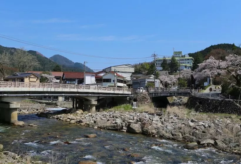 Hotelli Okutsu Onsen Komeya Club
