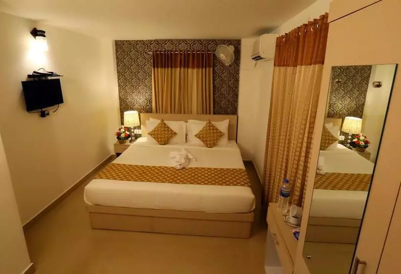 هتل Swarna Residency