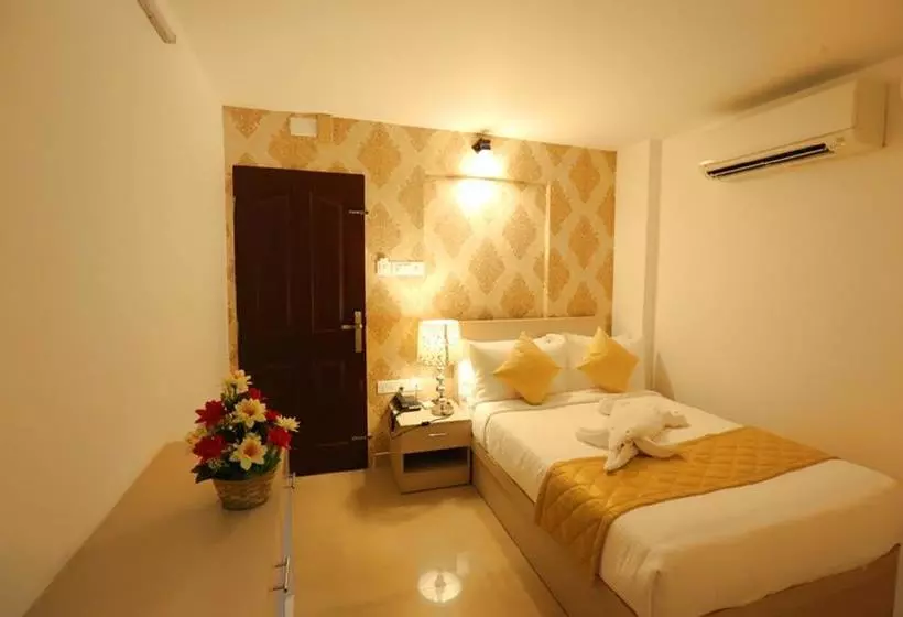 هتل Swarna Residency