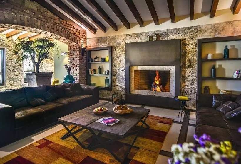 リゾートホテル Zornitza Family Estate Relais & Chateaux