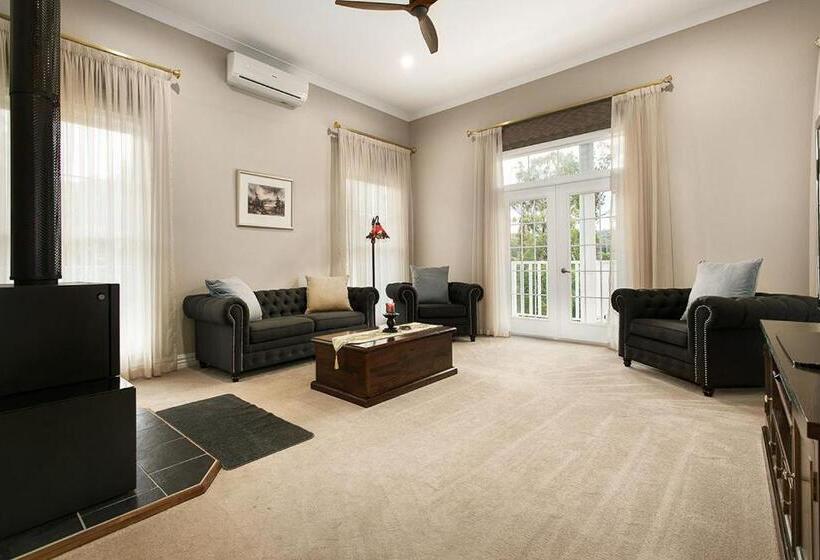 住宿加早餐 Kerami Manor & Day Spa