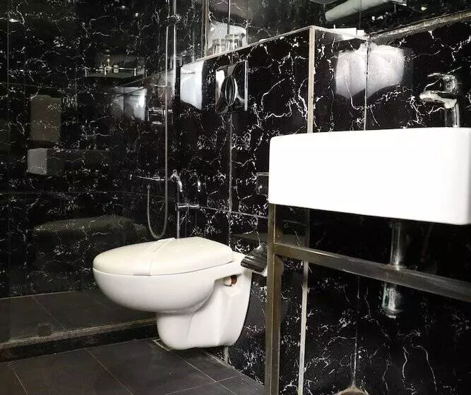 Hotelli 5 Flowers Ananta Elite, Kota