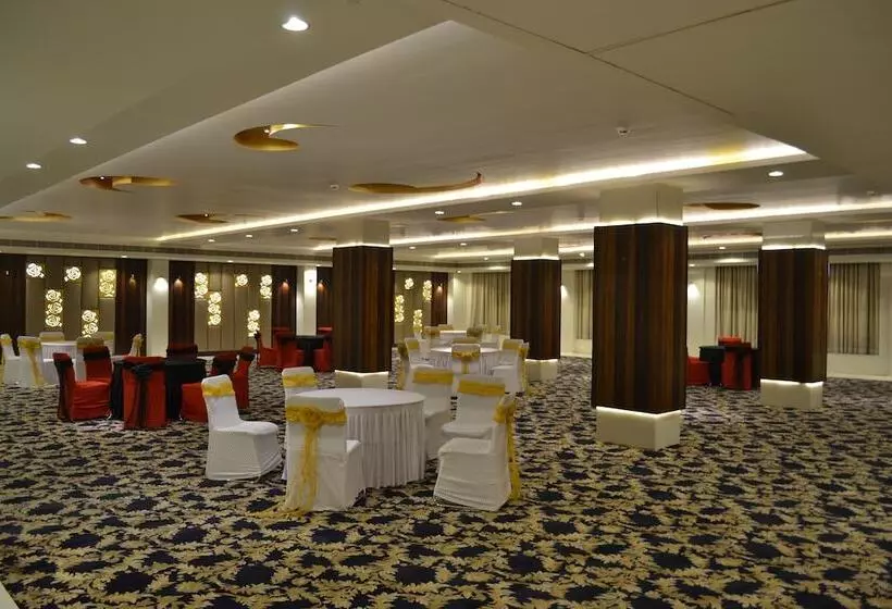 Hotelli 5 Flowers Ananta Elite, Kota