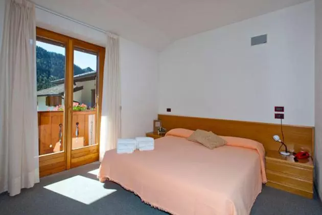 Hotelli Cristallino