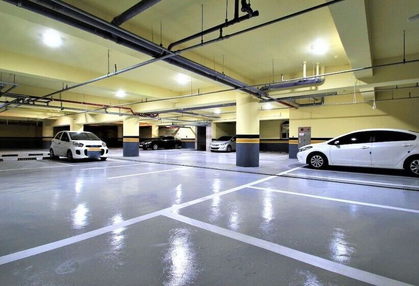 Instar Hotel Yangsan