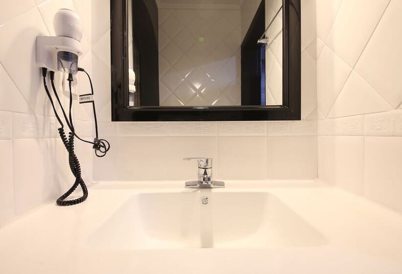 Instar Hotel Yangsan