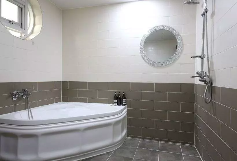 Instar Hotel Yangsan