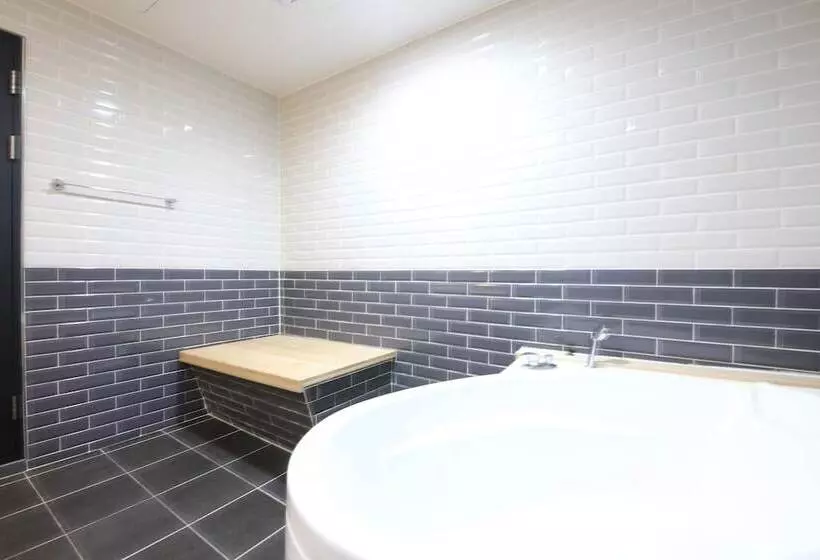 Instar Hotel Yangsan
