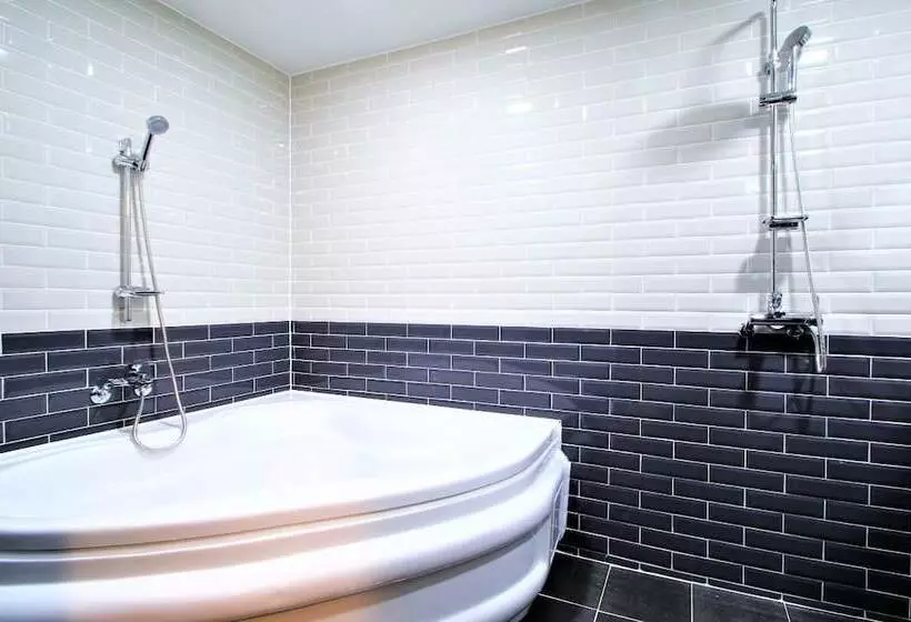 Instar Hotel Yangsan