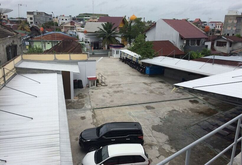 فندق Marcopolo Homestay Pekanbaru