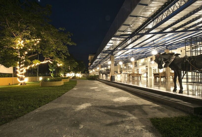 فندق Ombak Paradise