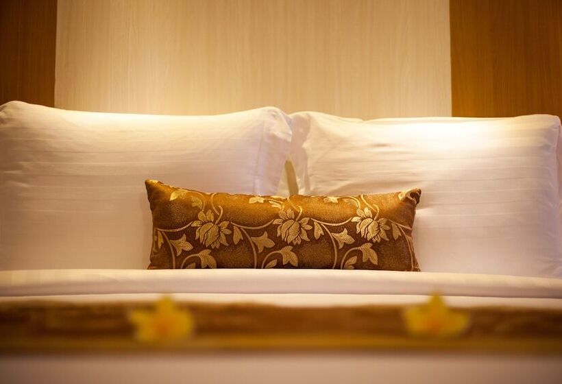 فندق Ombak Paradise