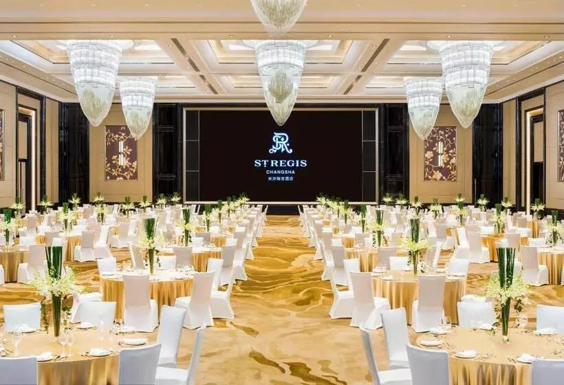 Hotelli The St. Regis Changsha
