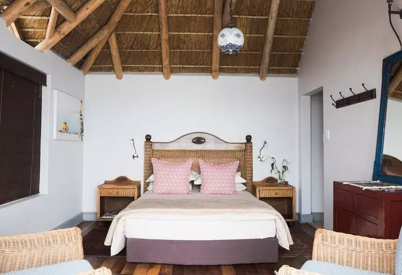 Ichtus Seafront B&b