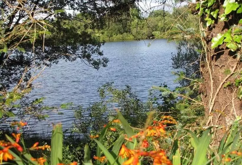 Lake House B&b