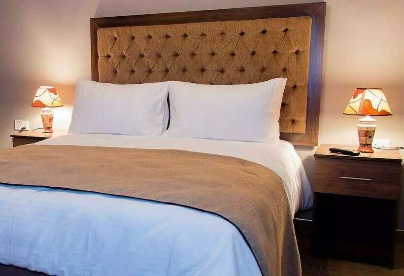تختخواب و صبحانه Sarum Lodge