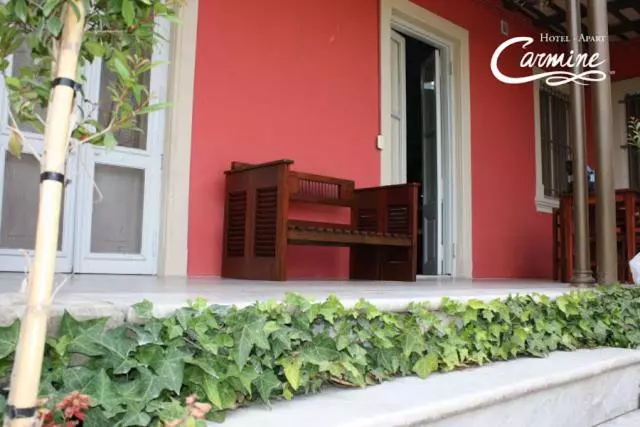 Carmine Hotel Apart