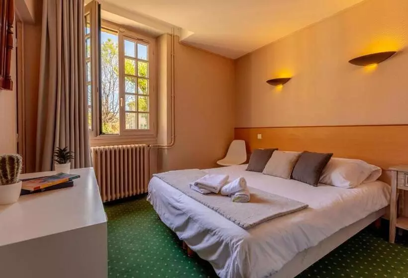 هتل Hôtel Des Récollets