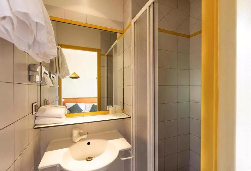 هتل Hôtel Des Récollets