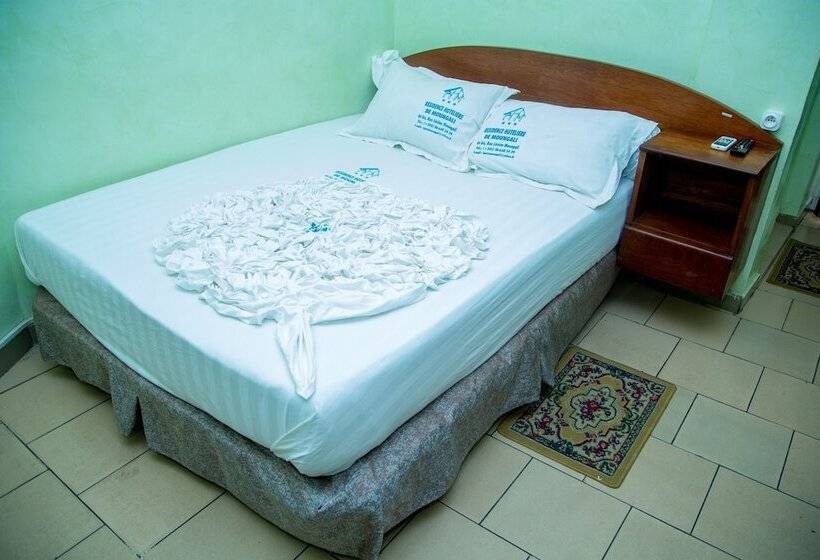 هتل Résidence Hôtelière De Moungali