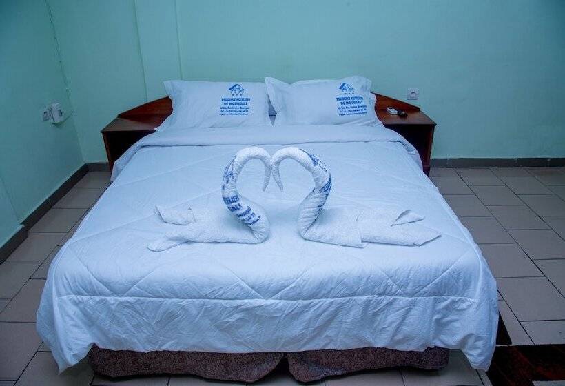 هتل Résidence Hôtelière De Moungali