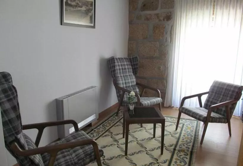 Hotelli Solar Da Capela