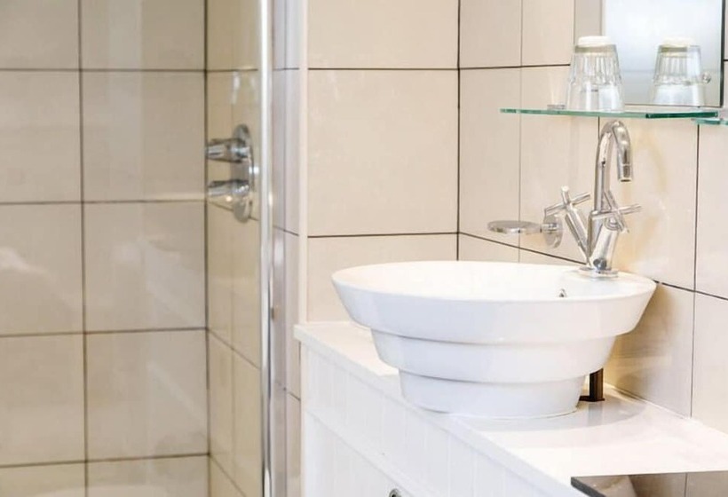 فندق The Townhouse Sutton