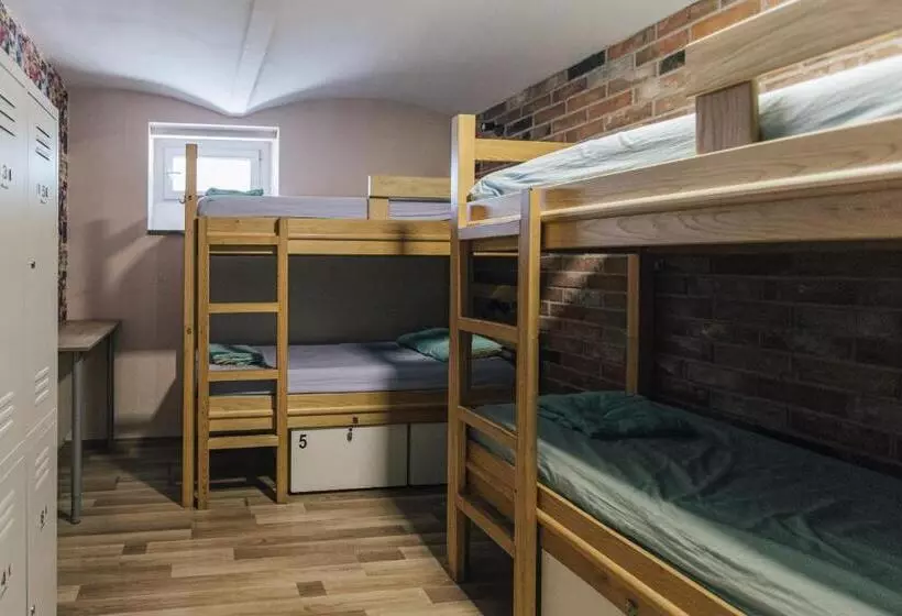 Palmers Lodge Hostel