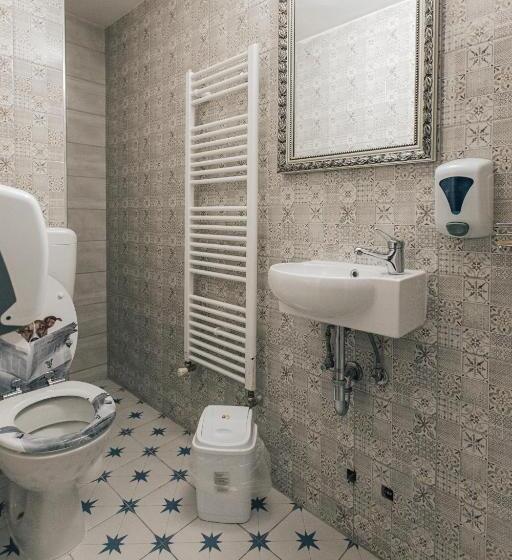 Palmers Lodge Hostel