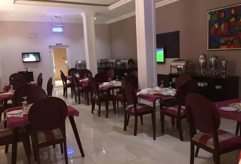Room In Lodge   La Diva Hotels Events Centre