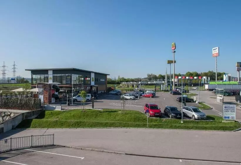 Sleepin Premium Motel Loosdorf