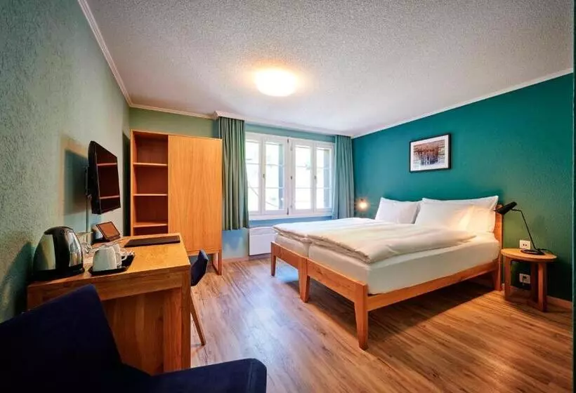 هاستل 5th Floor Basic Rooms  Shared Bathrooms
