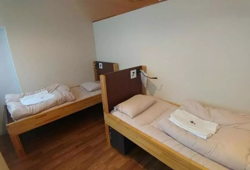 Simple Stay Hiroshima Peace Koenmae  Hostel