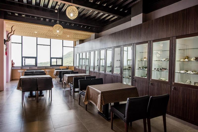 تختخواب و صبحانه Arabian Nights In Jiufen