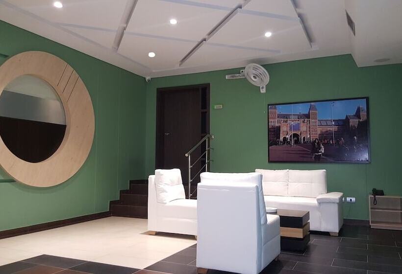 هتل 56 Avenue Plaza