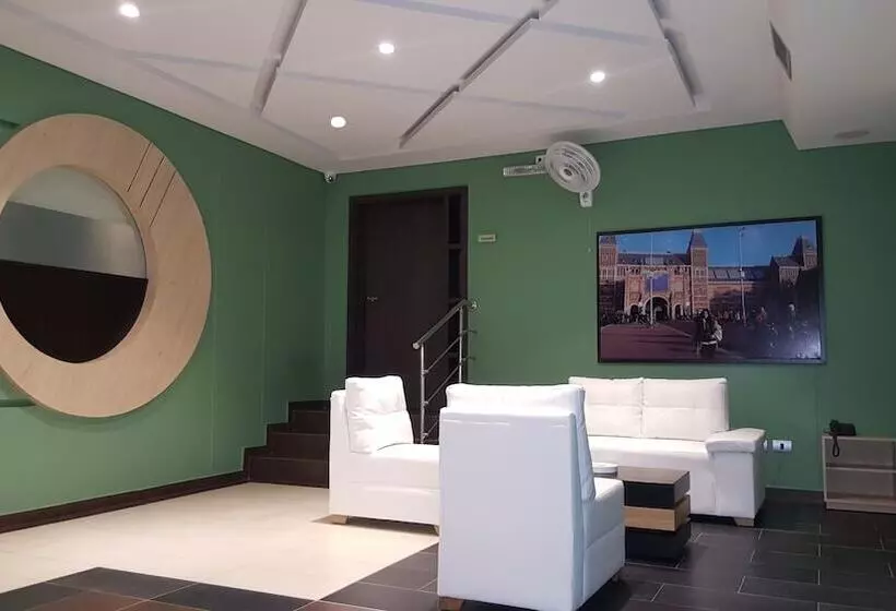 هتل 56 Avenue Plaza