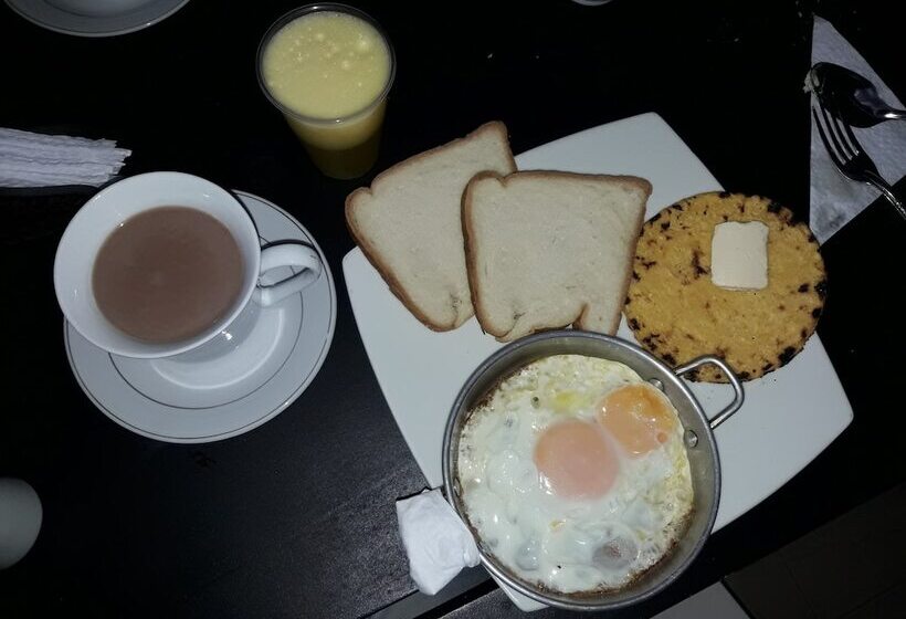 هتل 56 Avenue Plaza